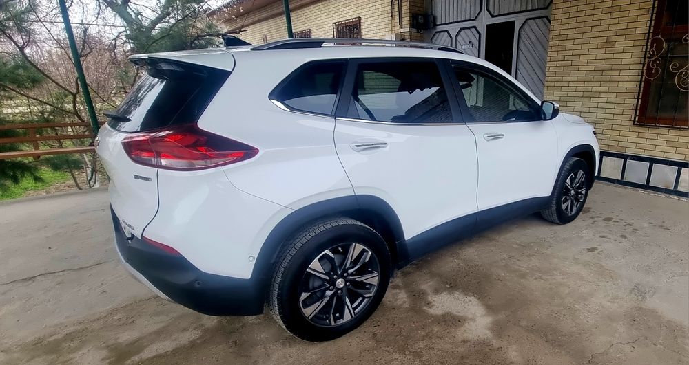 трекер 2 премер плюс 2024 йил