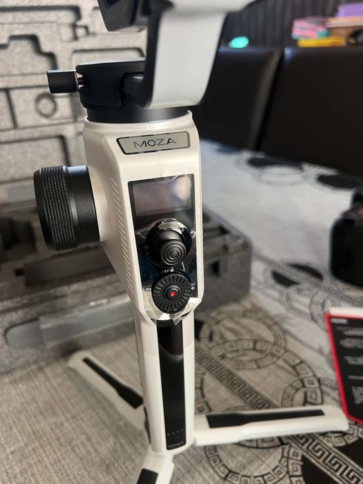 MOZA AirCross 2 Stabilizer Lightweight Handheld Gimbal