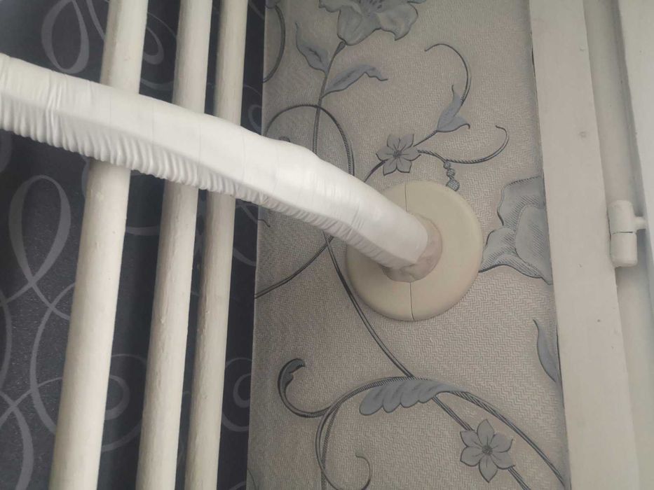 Декоративна розетка / капачка за пакет на климатик