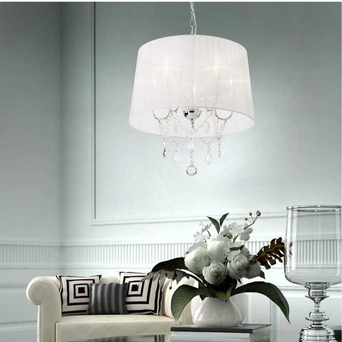 Lustra de cristal, noua