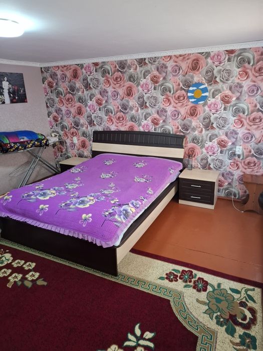 Срочно продам спальный гарнитур за 100 000