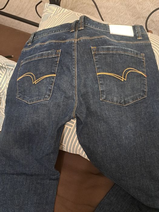 Джинсы тёмные синие. Lee Cooper.