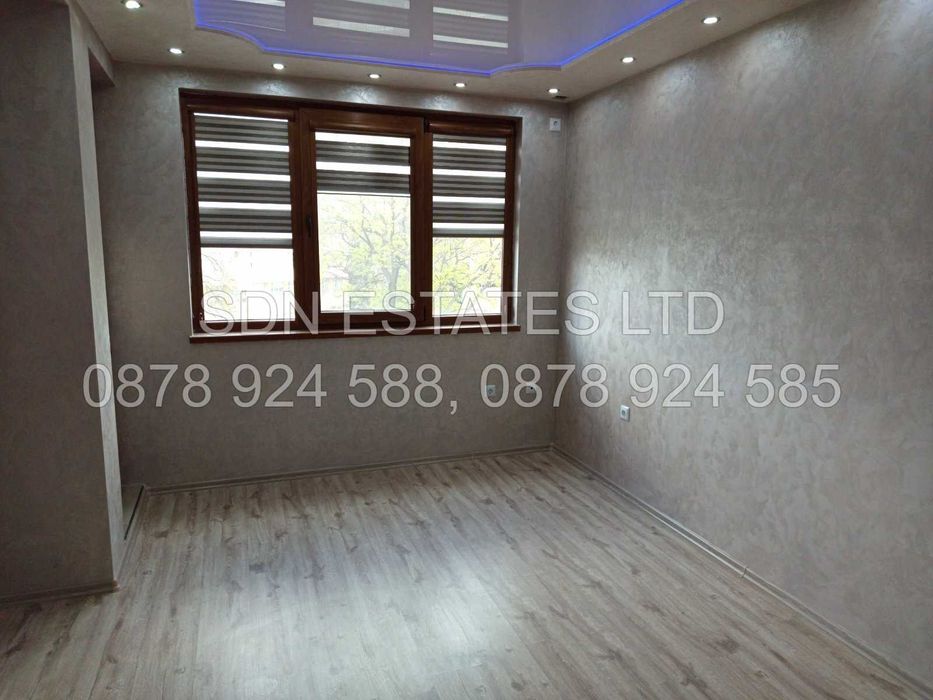 Продава се Четиристаен апартамент в Казанлък - 115 кв.м за 1419 €/кв.м - Снимка #2