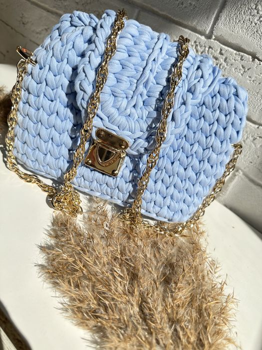 Ръчно плетена чанта бордо