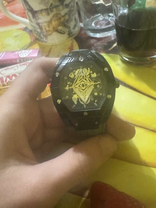 Часовник HUBLOT топ часовник