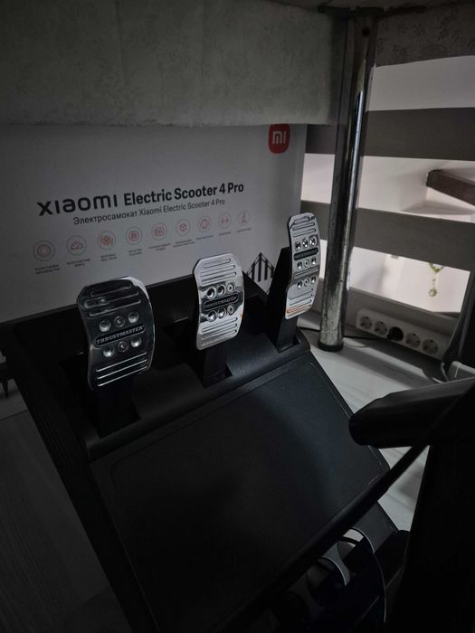 Volan Thrustmaster T300 RS GT ALCANTARA EDITION