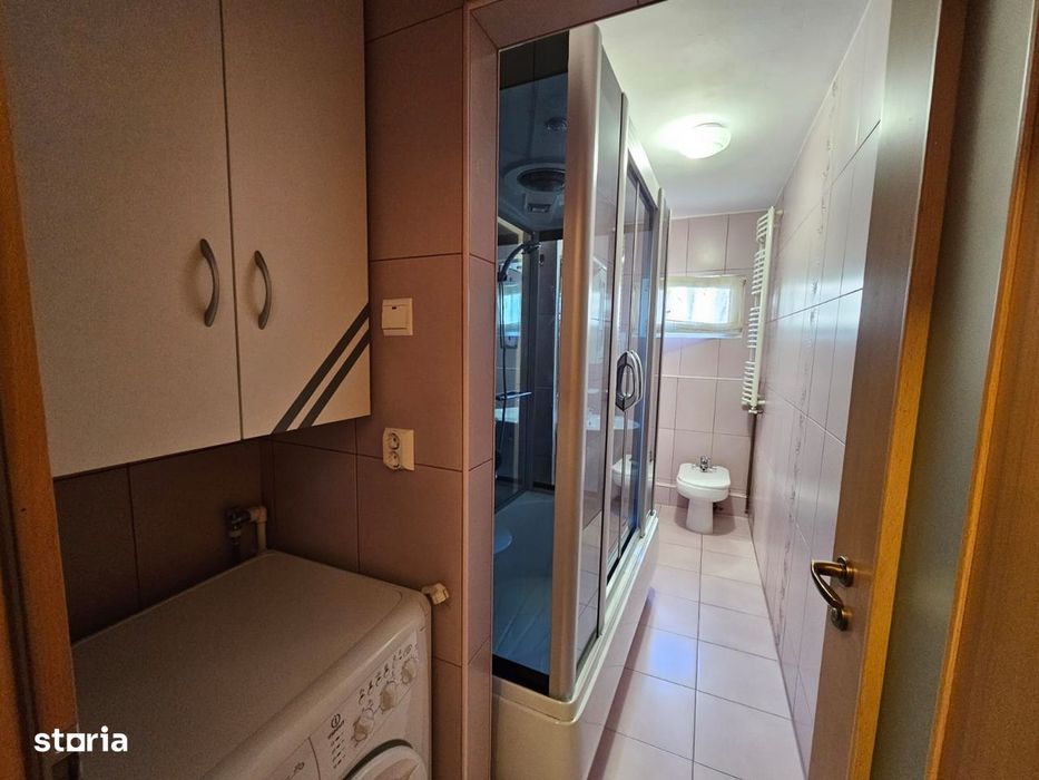Apartament 3 camere Centru Civic !