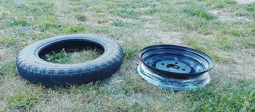 Roata de spate pentru triciclu electric mărimea 12 + cauciuc mărimea 3.75-12
