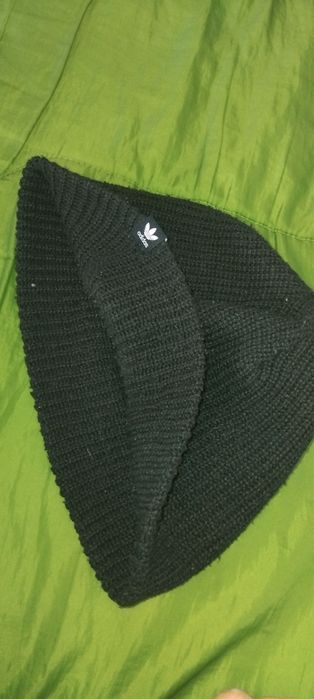 Вълнена шапка adidas