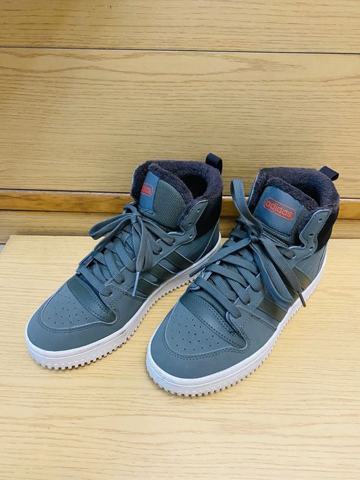 Кецове  Adidas  номер  36,2/3