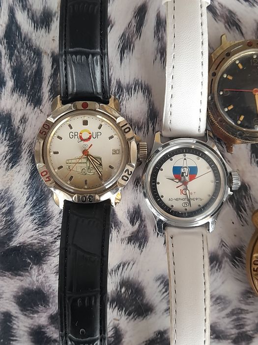 Лот от ретро руски механични часовници Восток Командирски