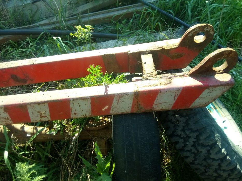 Продам лапы на экскаватор.