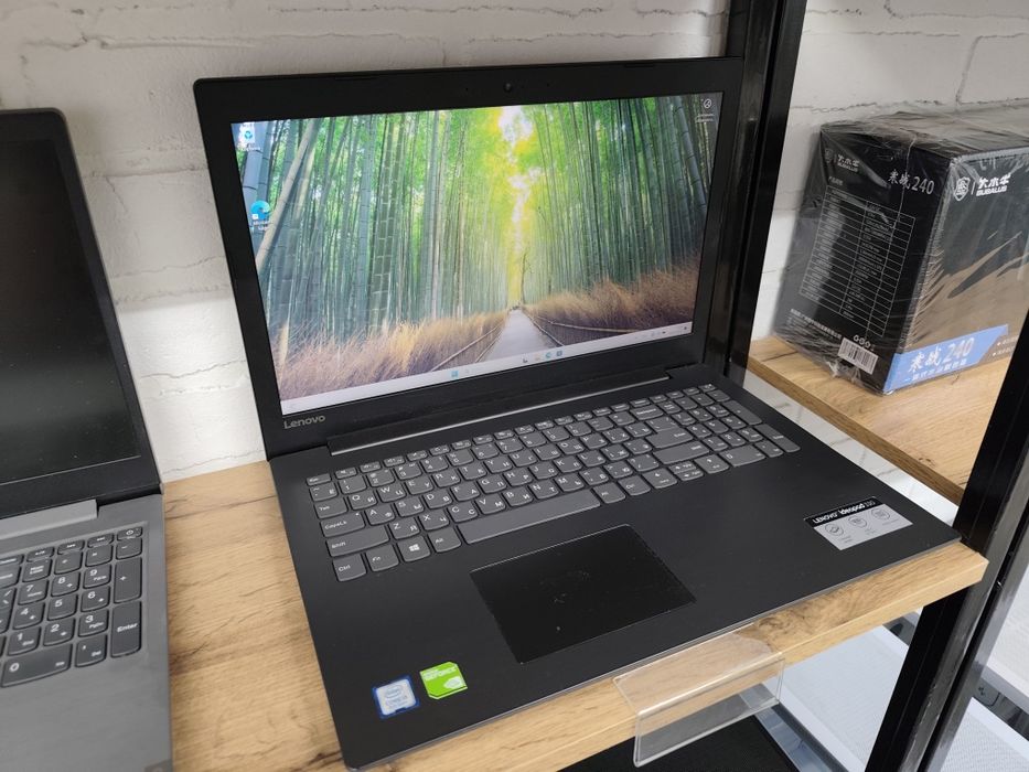 Ноутбук Lenovo для работы и игр