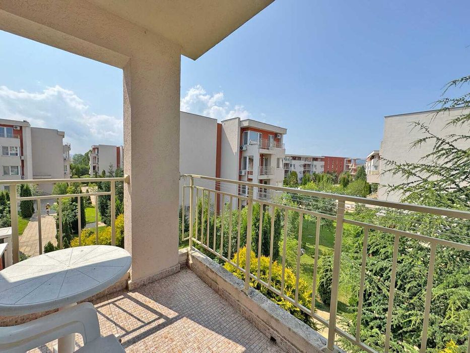 Продава се Двустаен апартамент в к.к. Слънчев бряг - 60 кв.м за 1084 €/кв.м - Снимка #8