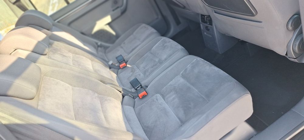 Volkswagen Touran 2011 2.0TDI 140 cp