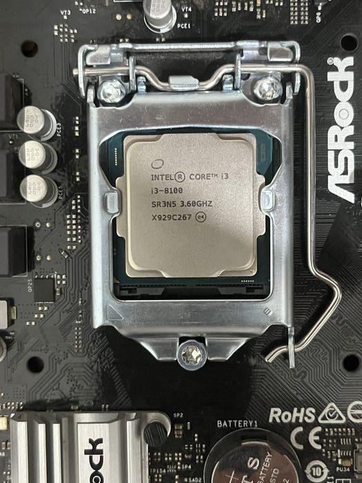 Комьпьтерные комплектующие