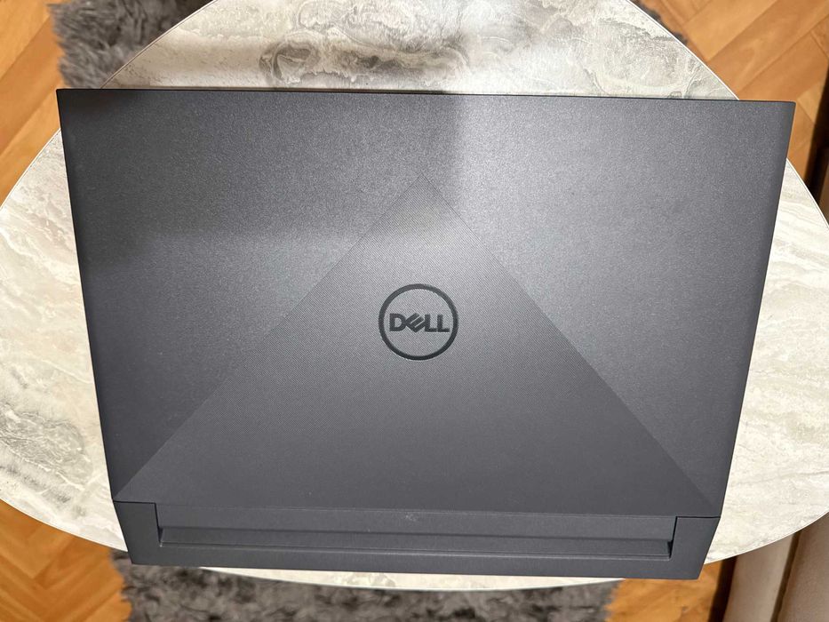 Игровой ноутбук Dell G15 5511