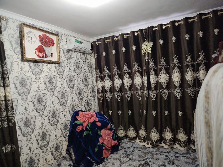 Termiz sh.Beshkapa Srochna uy  Dom sotiladi.