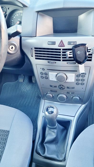 Opel Astra albastru 2008 (chiar si pentru dezmembrari)