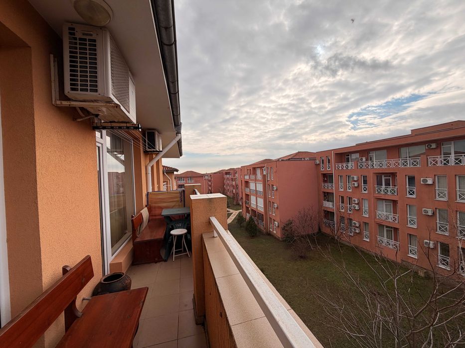 41000 Евро, обзаведен апартамент в Съни Дей 6, 3 км от Сл. Бряг