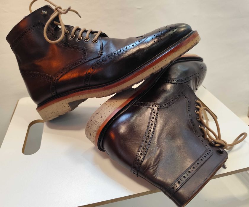 Ghete lace up 43 brogue Sartoria Artigianale lucrate manual piele