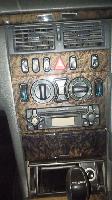 Radiocd Mercedes E Class original Audio 10și Bmw