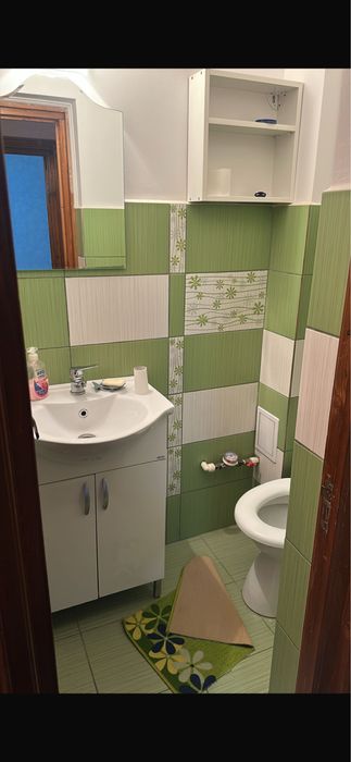 Vind apartament 3 camere bloc Dafin