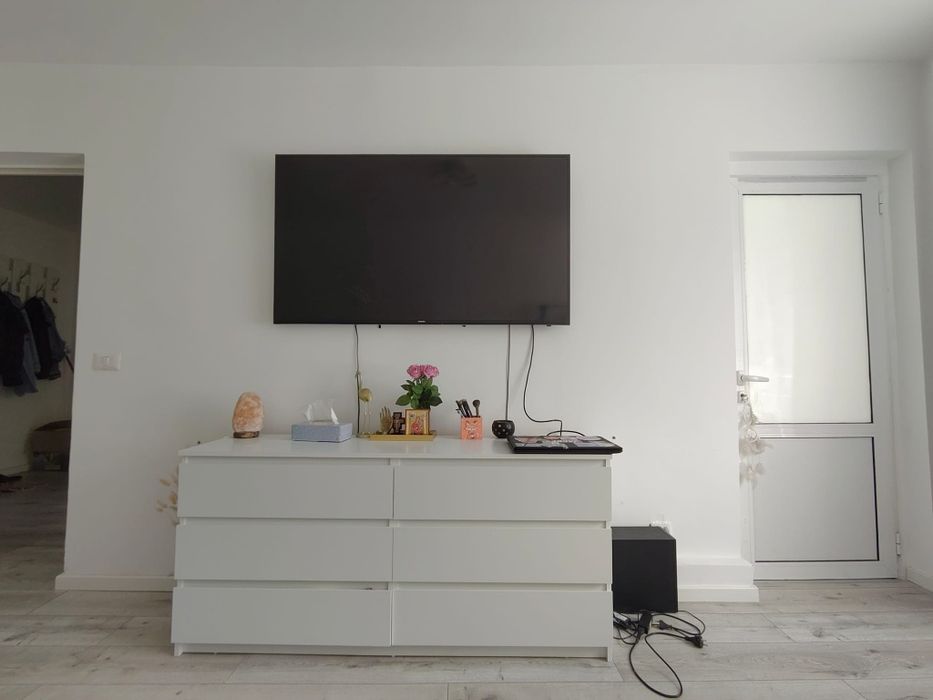 Căutăm colegă de apartament