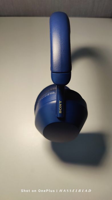 OnePlus 9Pro 5G + слушалки Sony + Huawei Watch GT2 42 мм.