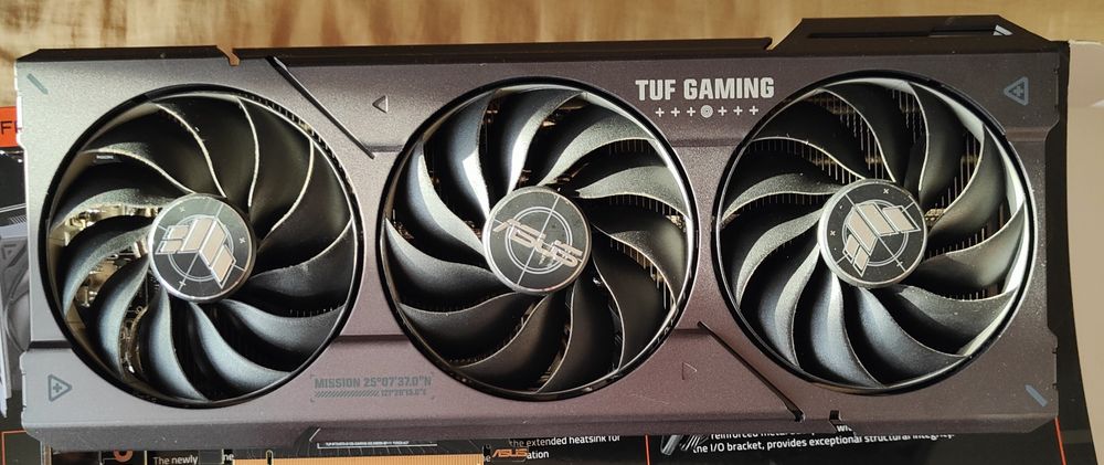 Видеокарта Asus RTX 4070