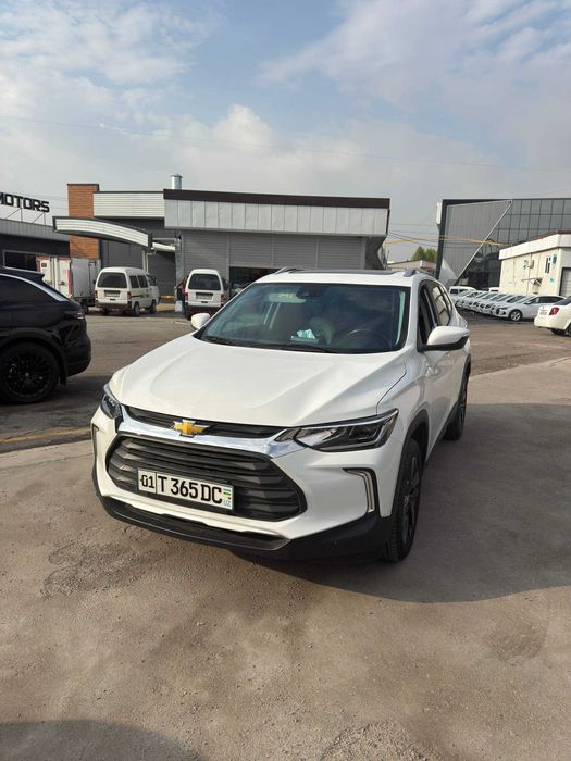 tracker 2023 srochna faqat pul zarur