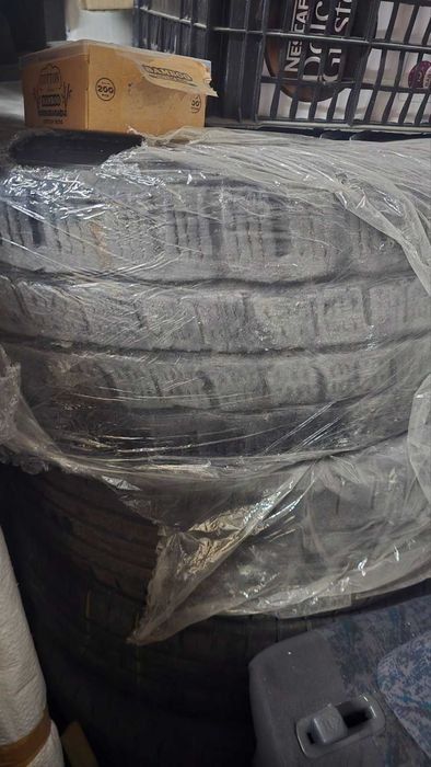 Продавам 3 комплекта гуми