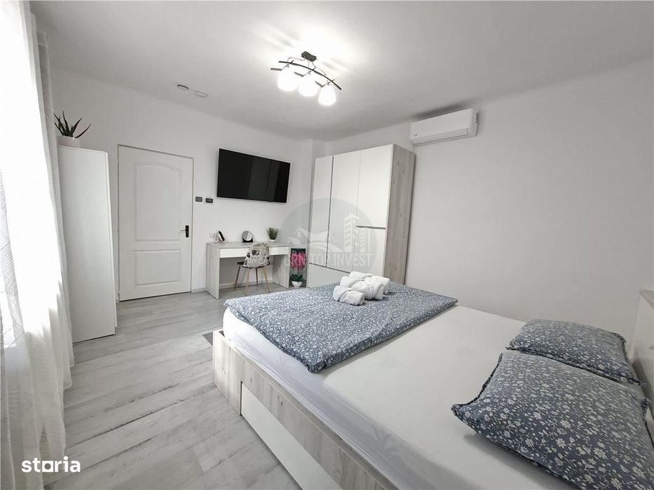 Studio la duplex curte proprie 150 mp zona Centrala