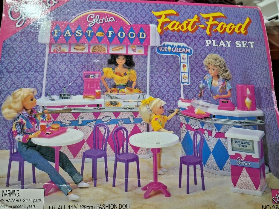 Детское   кафе .