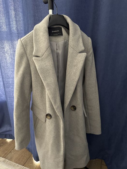 Набор женской верхней одежды