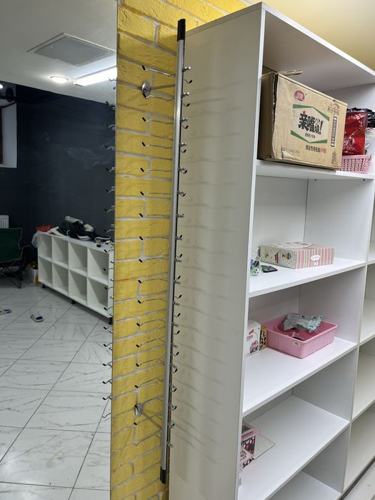 Стойка для очков