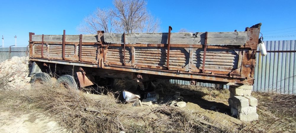 Продам самосвальный прицеп