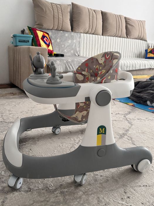 Ходунок для малышей