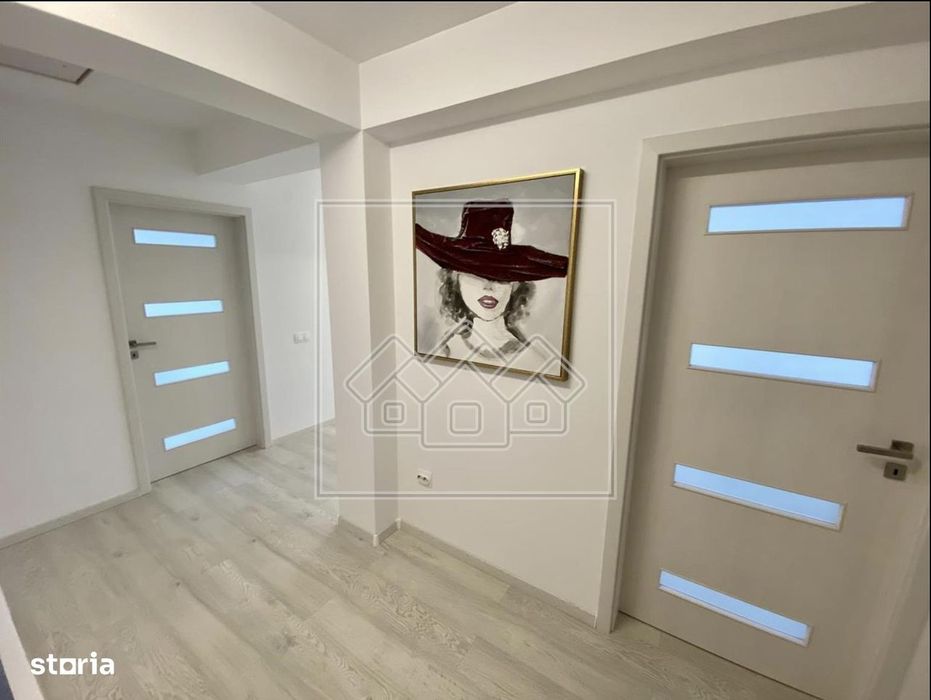 Casa moderna, cu 4 camere si teren de 220 - Selimbar