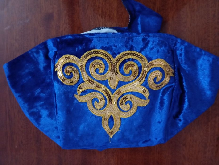 Продам на мальчика