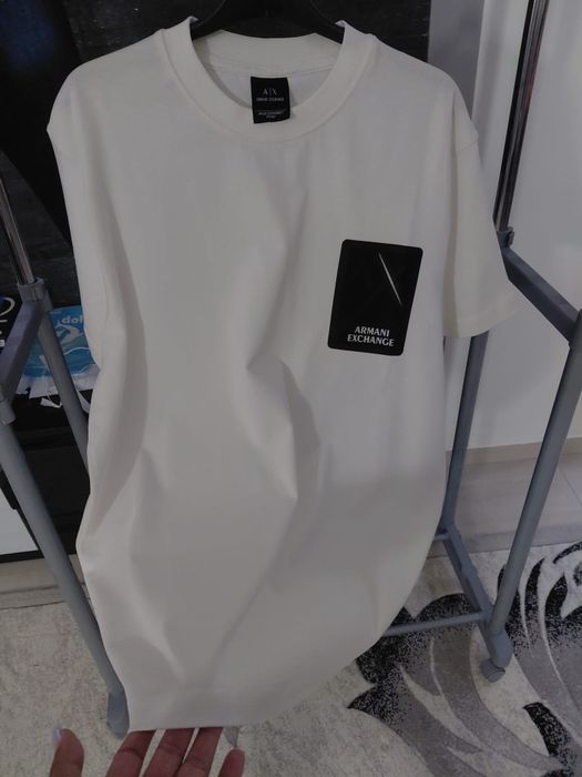 Tricouri diverse modele pentru bărbați premium