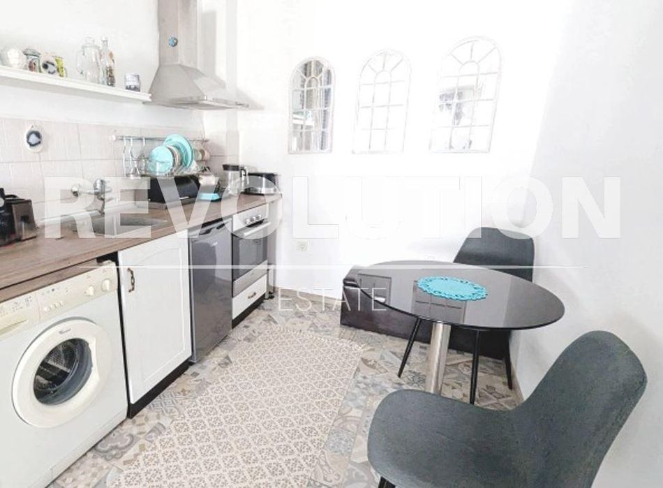 Дава се под наем Едностаен апартамент в Варна, Левски - 45 кв.м за 408.51 € - Снимка #1