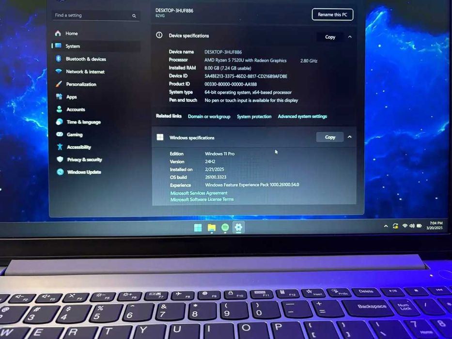 Laptop Lenovo IdeaPad 1 15AMN7 - Ryzen 5 7520U, 8GB DDR5, 512GB SSD