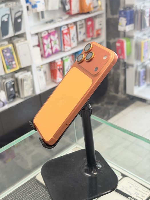 Apple iPhone 17 Pro Max 256GB Cosmic Orange