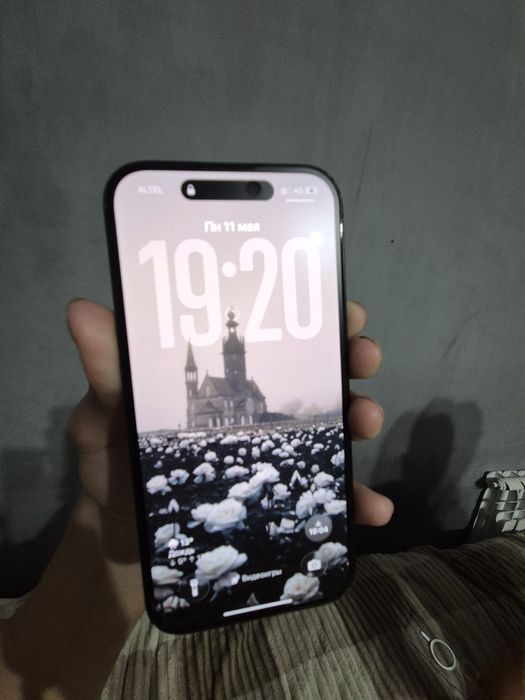 Айфон 15 85/128 с торгом