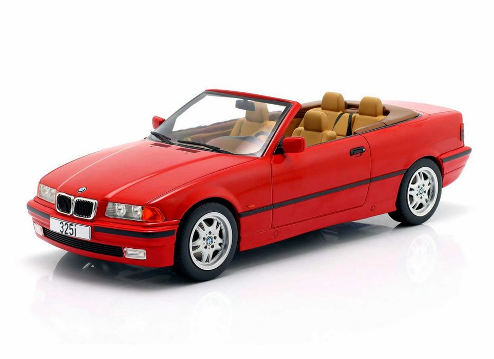 Macheta BMW Seria 3 (E36) Cabriolet 1:18 MCG (Model Car Group)