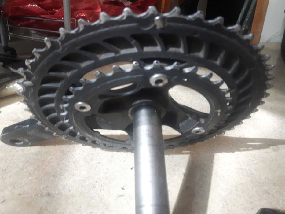 Курбели - FC-5800 / 170mm  Сменено от работещо колело  Курбел Shimano FC-5800 / 170mm