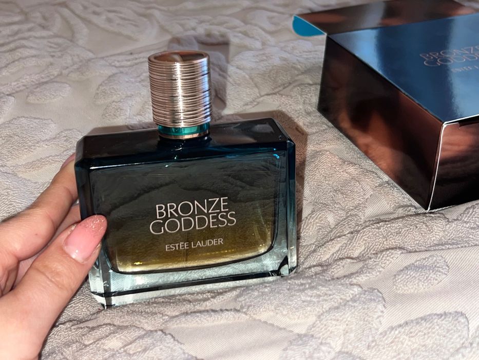 Дамски Парфюм Estee Lauder  Bronze Goddess Nuit ПАРФЮМНА ВОДА (EDP)