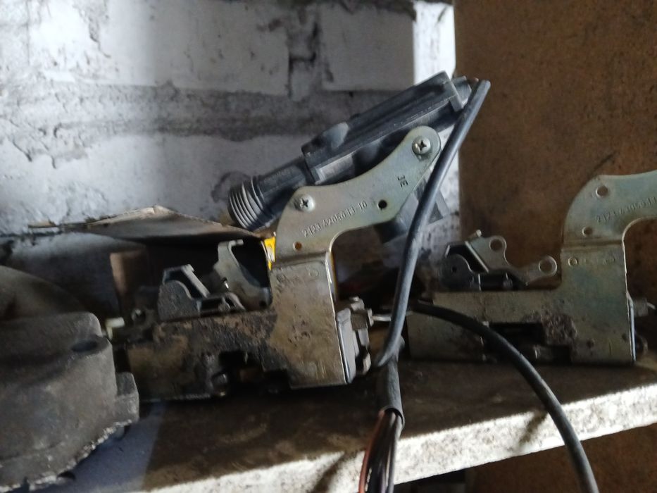 Запчасти нива шевроле