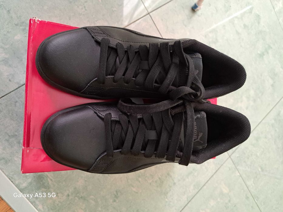 Продавам чисто нови маратонки-сникърси Пума